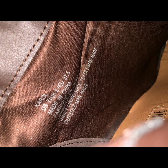 Brown suede ankle boot - Picture 6 of 6